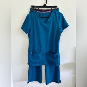 HeartSoul Dark Caribbean Blue Size S Scrub Set